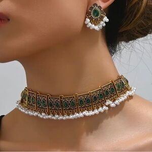 - Bollywood/ Indian/ Pakistani Jewelry set